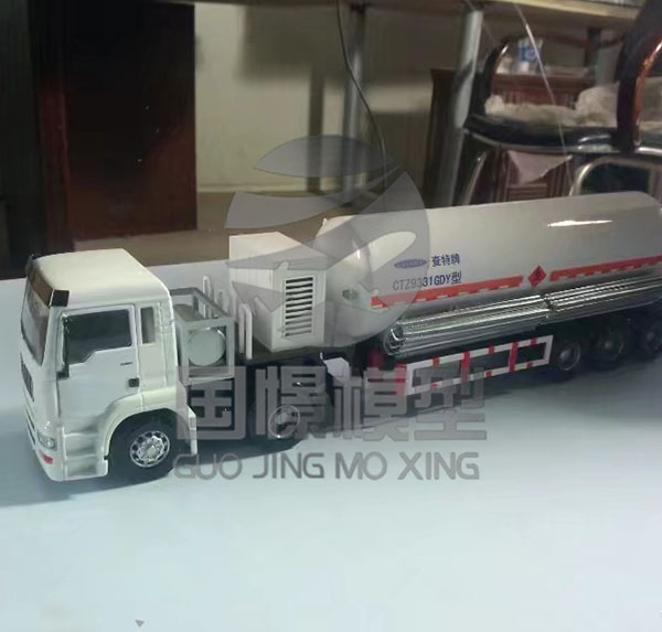 比如县车辆模型