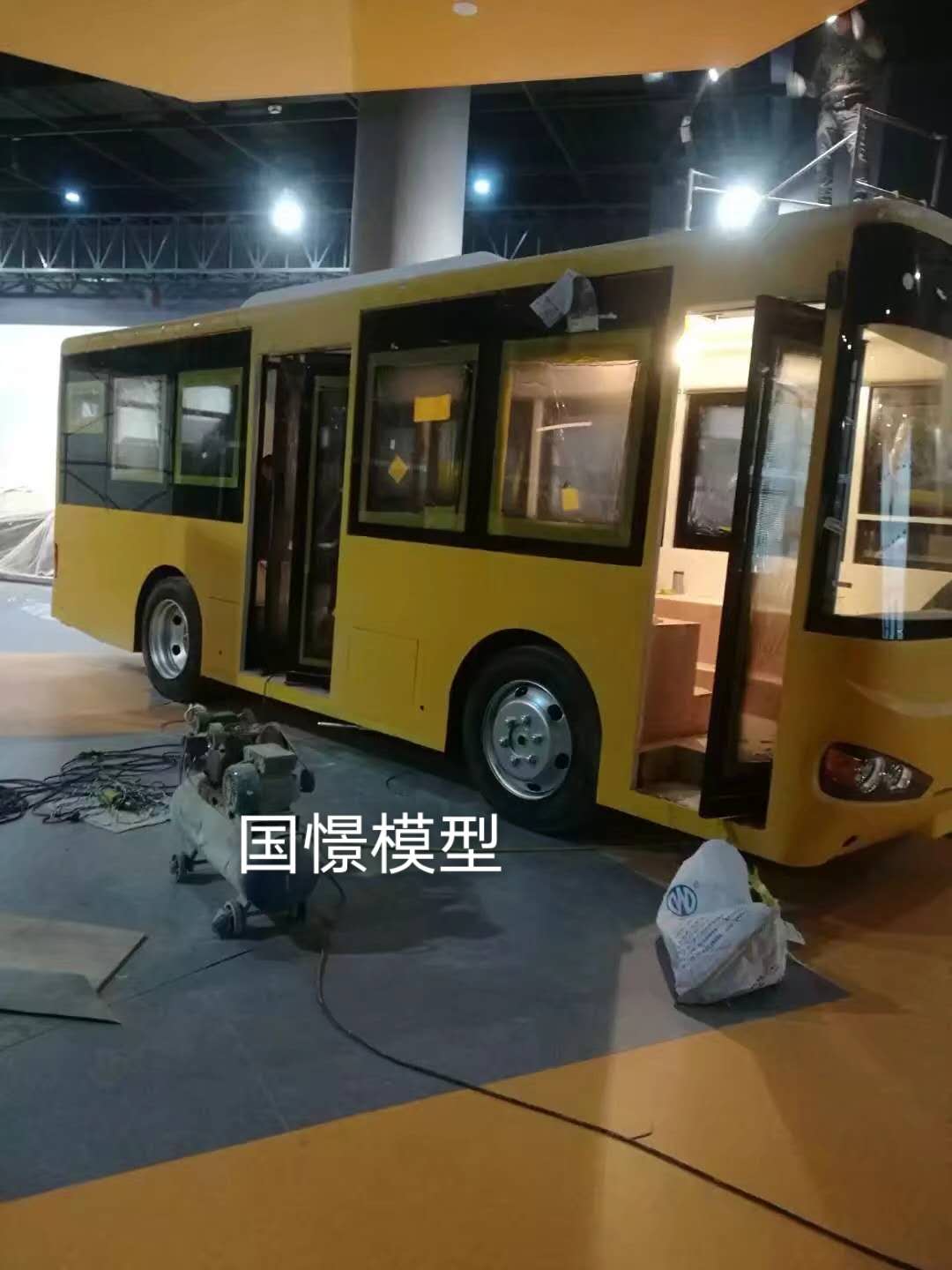 比如县大型仿真模型道具