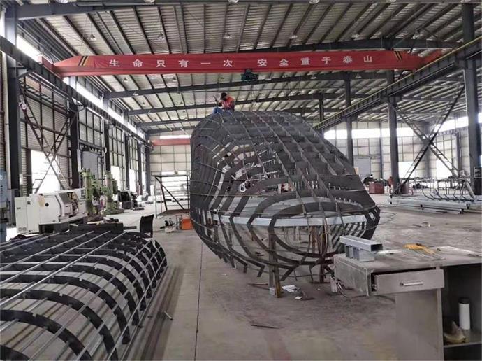 比如县高铁模拟仓