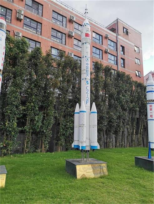 比如县航天航空模型